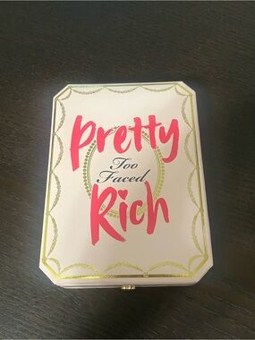 Too Faced Pretty Rich special edition eyeshadow palette